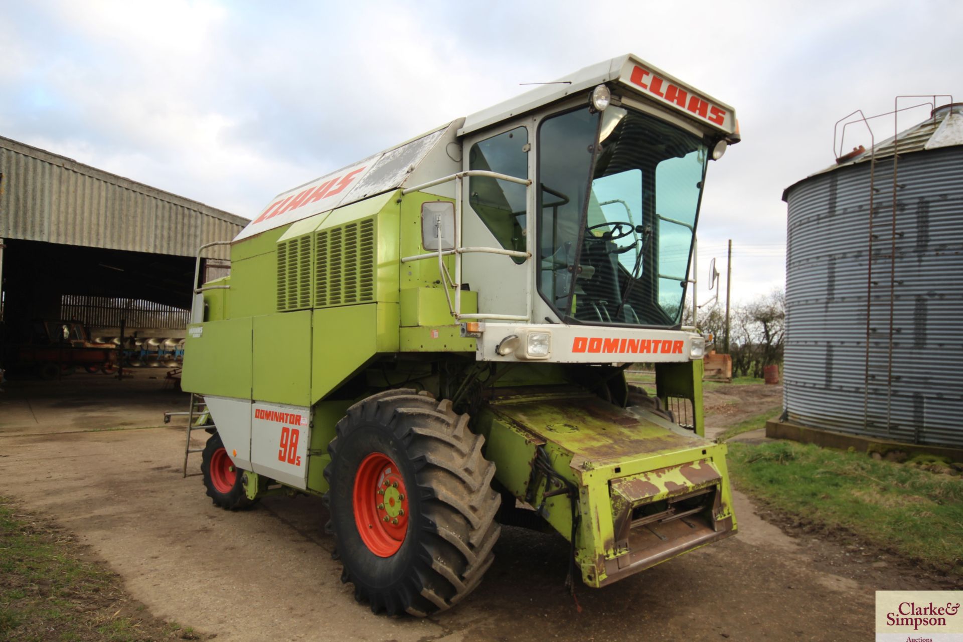 ** UPDATED HOURS ** Claas Dominator 98S combine. Registration E799 APU. Date of first registration - Image 7 of 120