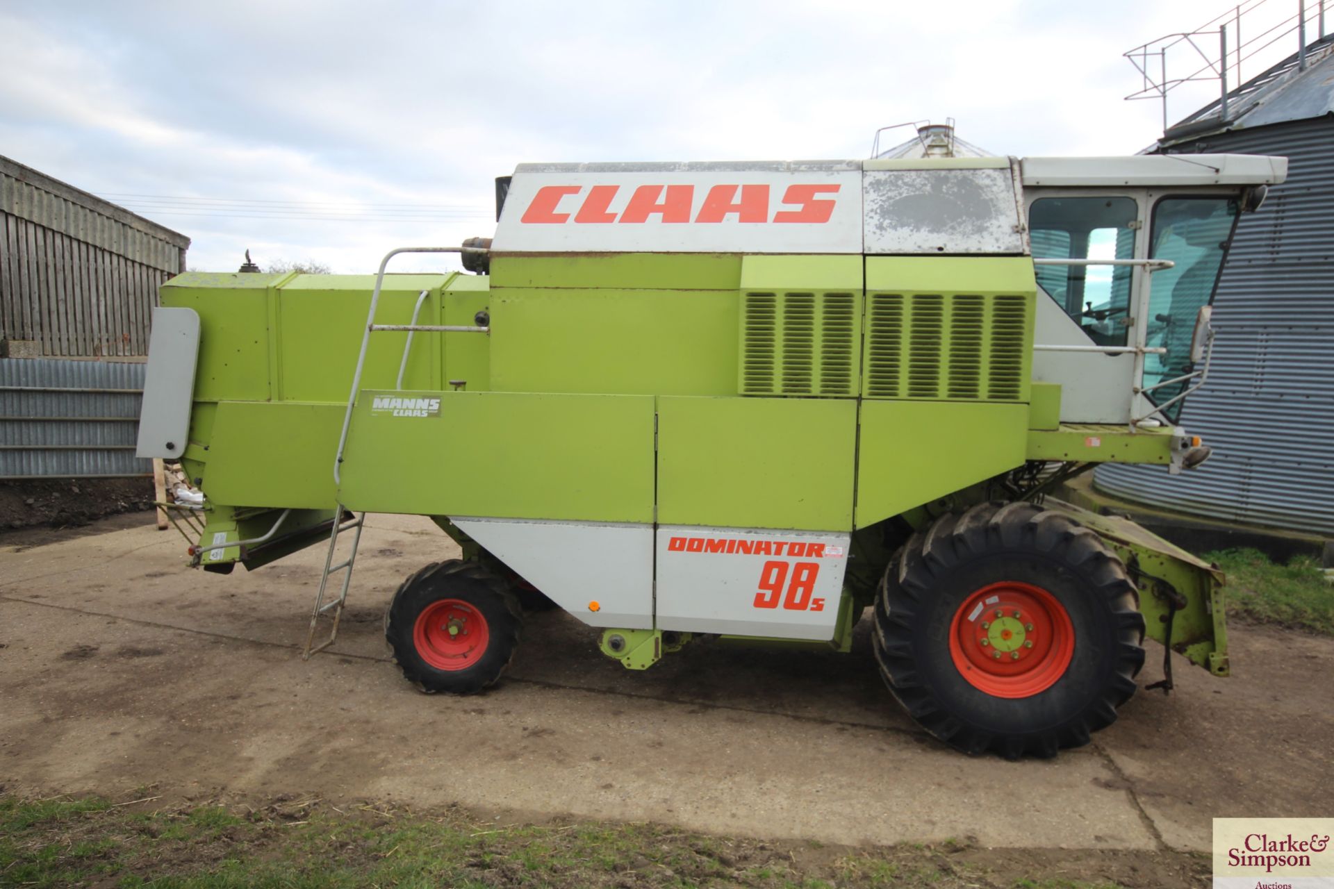 ** UPDATED HOURS ** Claas Dominator 98S combine. Registration E799 APU. Date of first registration - Image 6 of 120