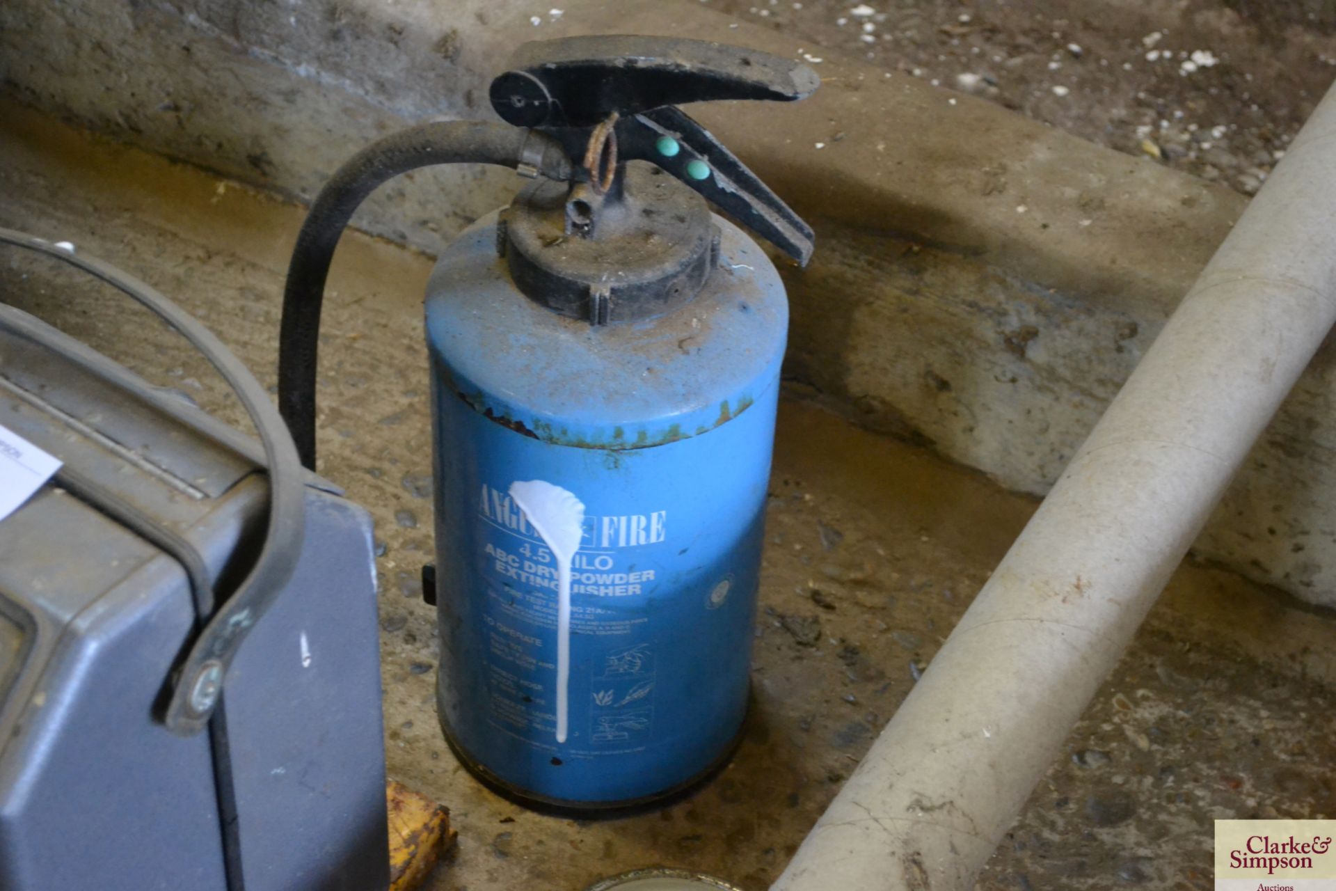 Marconi moisture meter, temperature probe, grain hydrometer and a fire extinguisher. V - Image 2 of 5