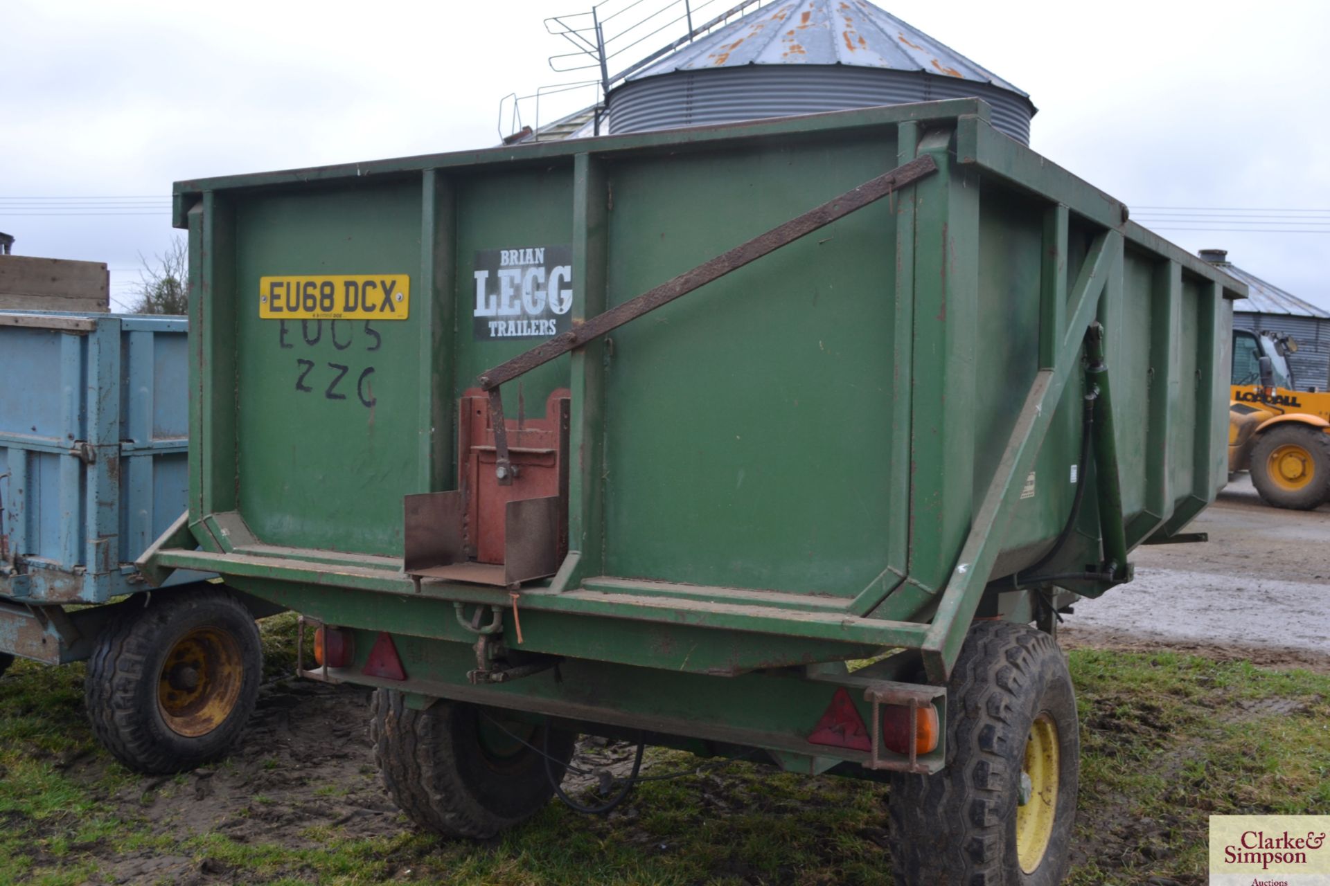 Brian Legg 7T single axle tipping trailer. Serial number T871. 1987. With hydraulic tailgate. V - Image 10 of 20