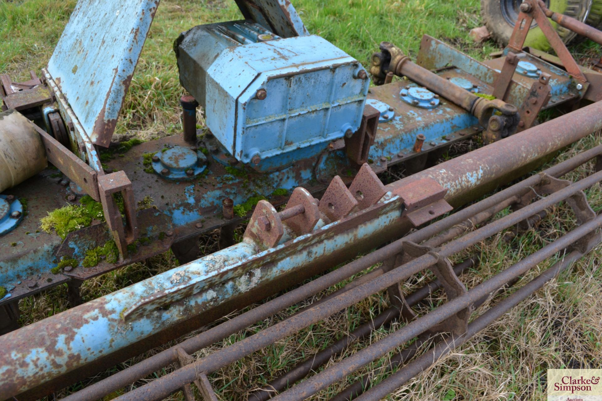 Ransomes 3.5m power harrow. With cage crumbler. V - Image 15 of 19