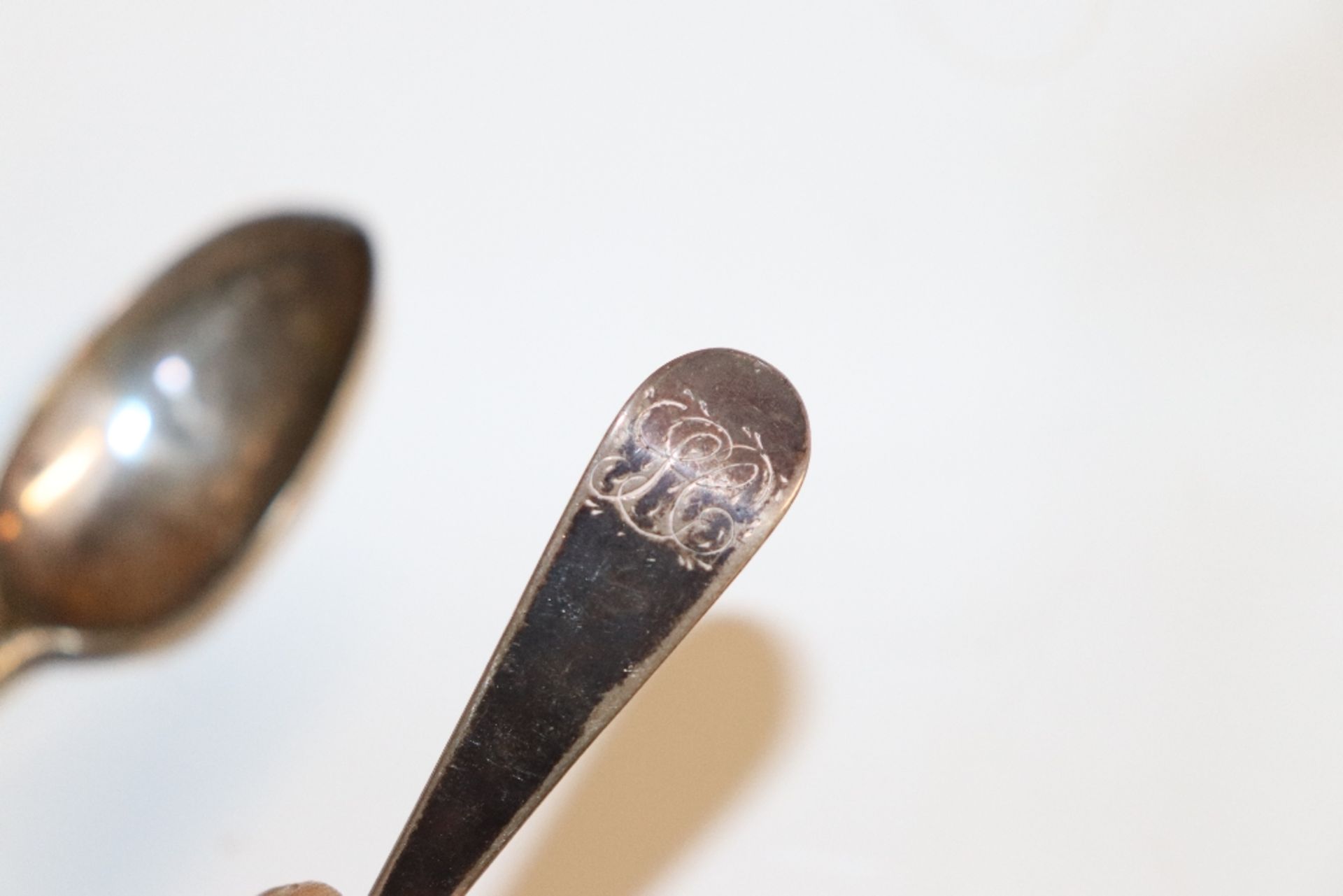 A quantity of various plated cutlery to include a - Image 7 of 9