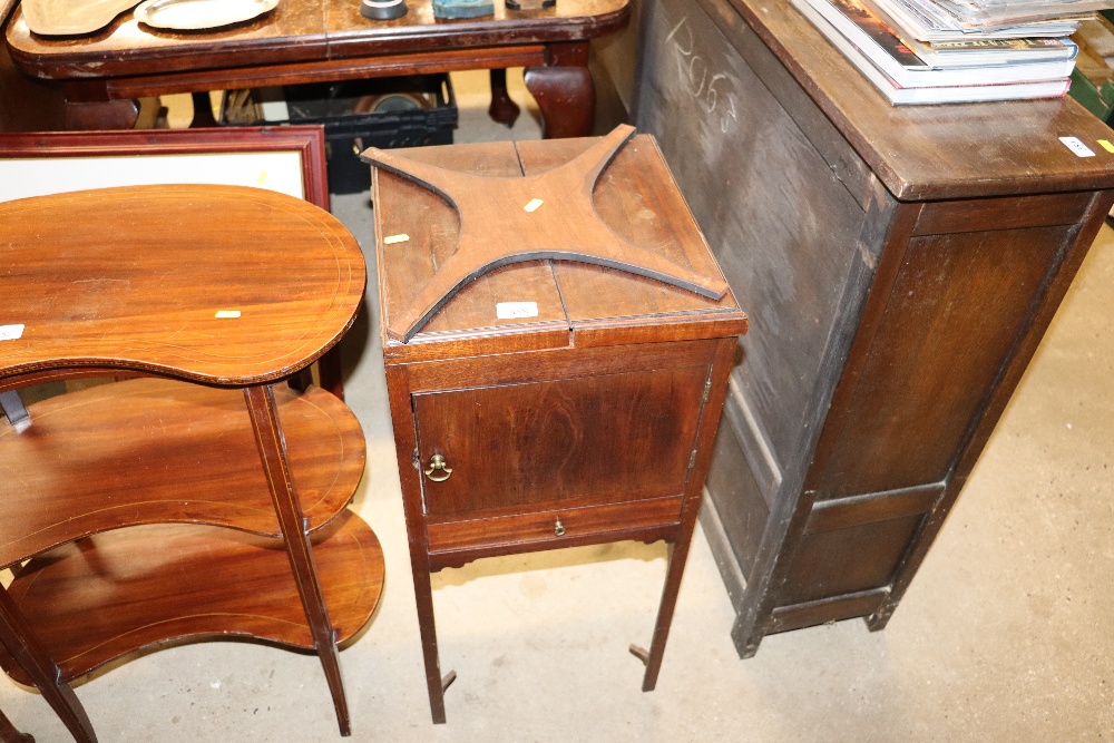 A 19th Century mahogany night stand fitted single