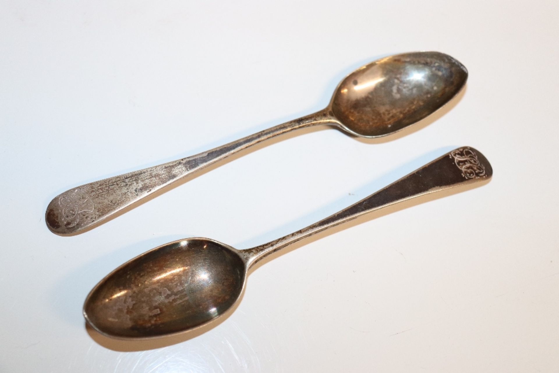 A quantity of various plated cutlery to include a - Image 6 of 9