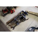 A pair of F clamps and three 4' Record G clamps an