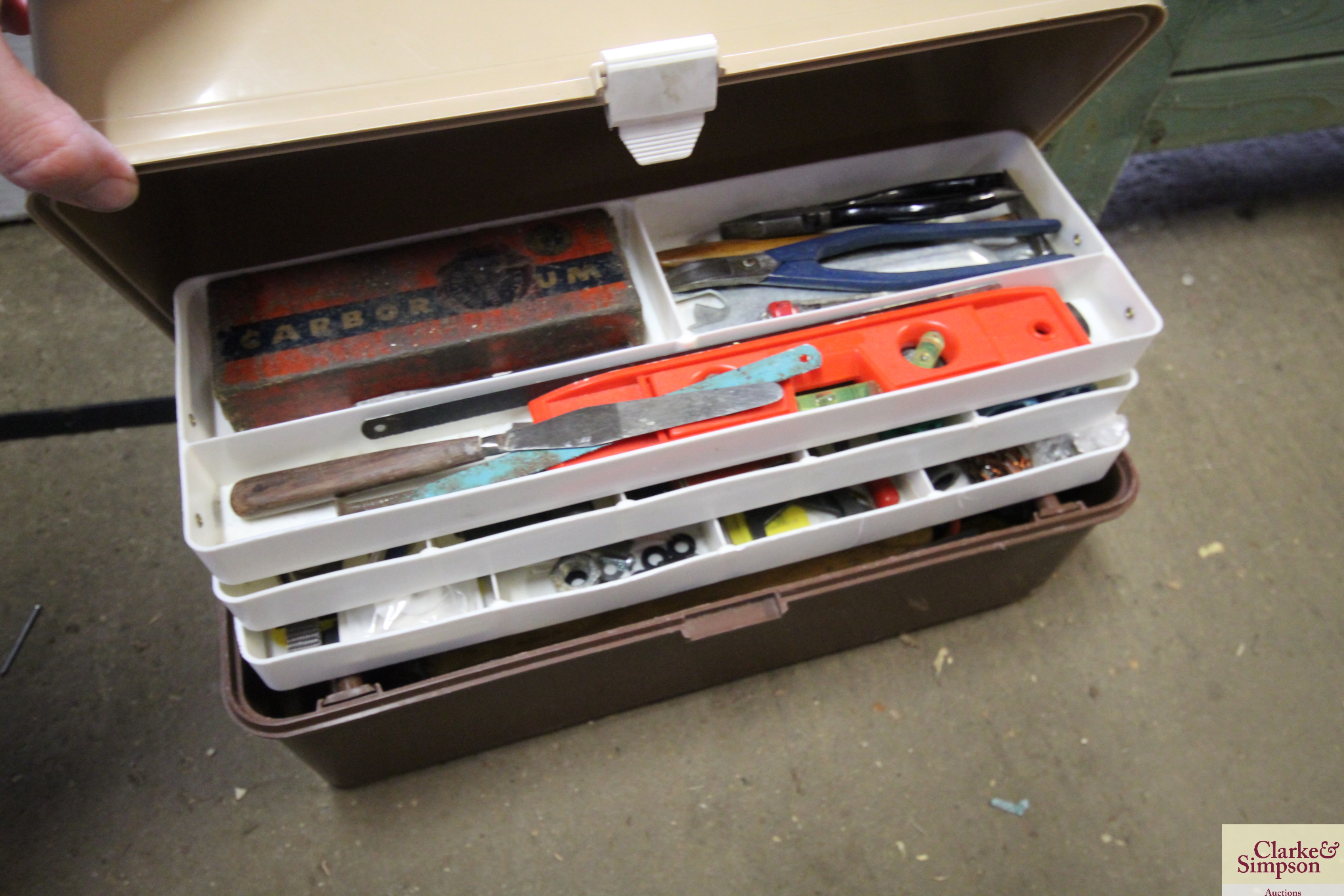 A plastic tool box and contents of various tools a - Image 2 of 3