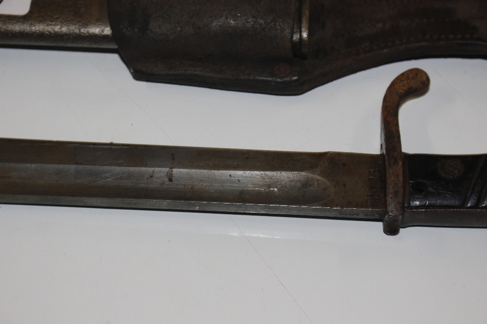 A German pattern 98/05 butchers bayonet - Image 4 of 8