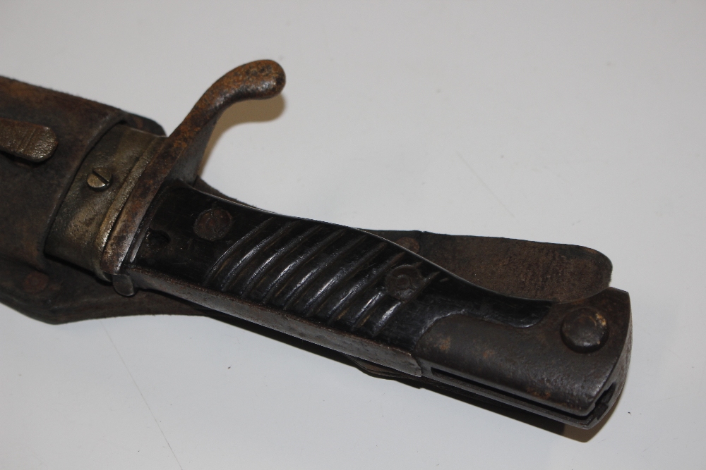 A German pattern 98/05 butchers bayonet - Image 2 of 8