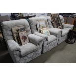 A floral upholstered two seater settee and two mat