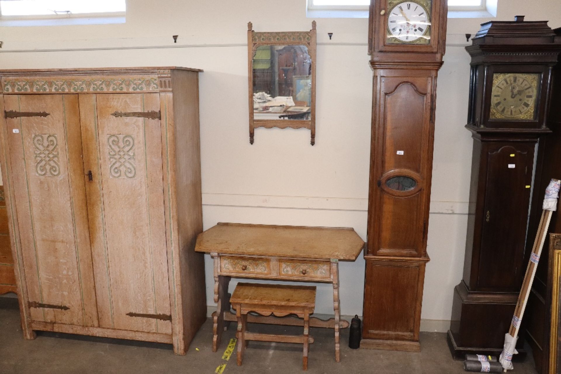 A Cotswold school oak bedroom suite with limed car - Image 5 of 6