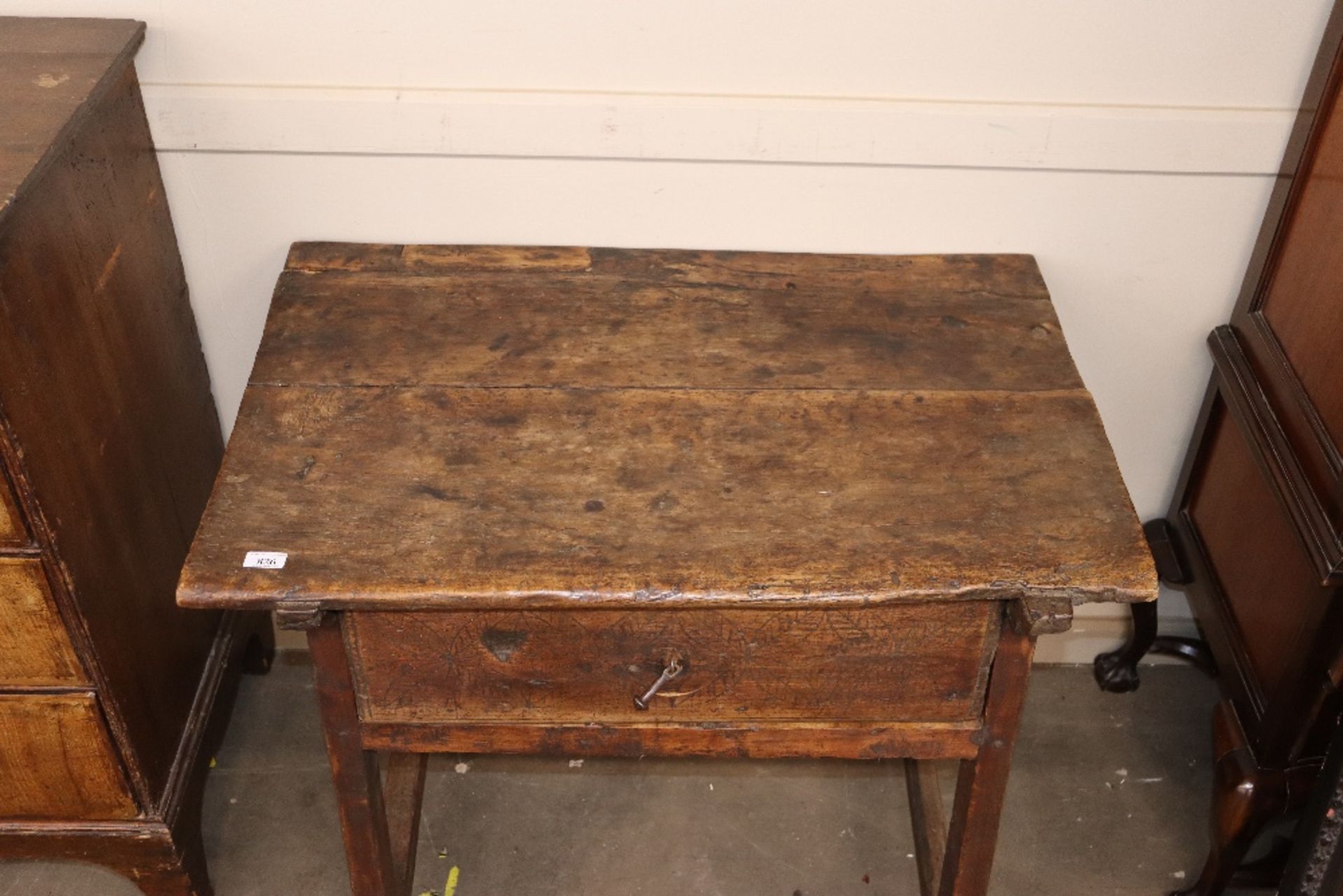 An antique oak and elm side table fitted with a si - Image 2 of 3