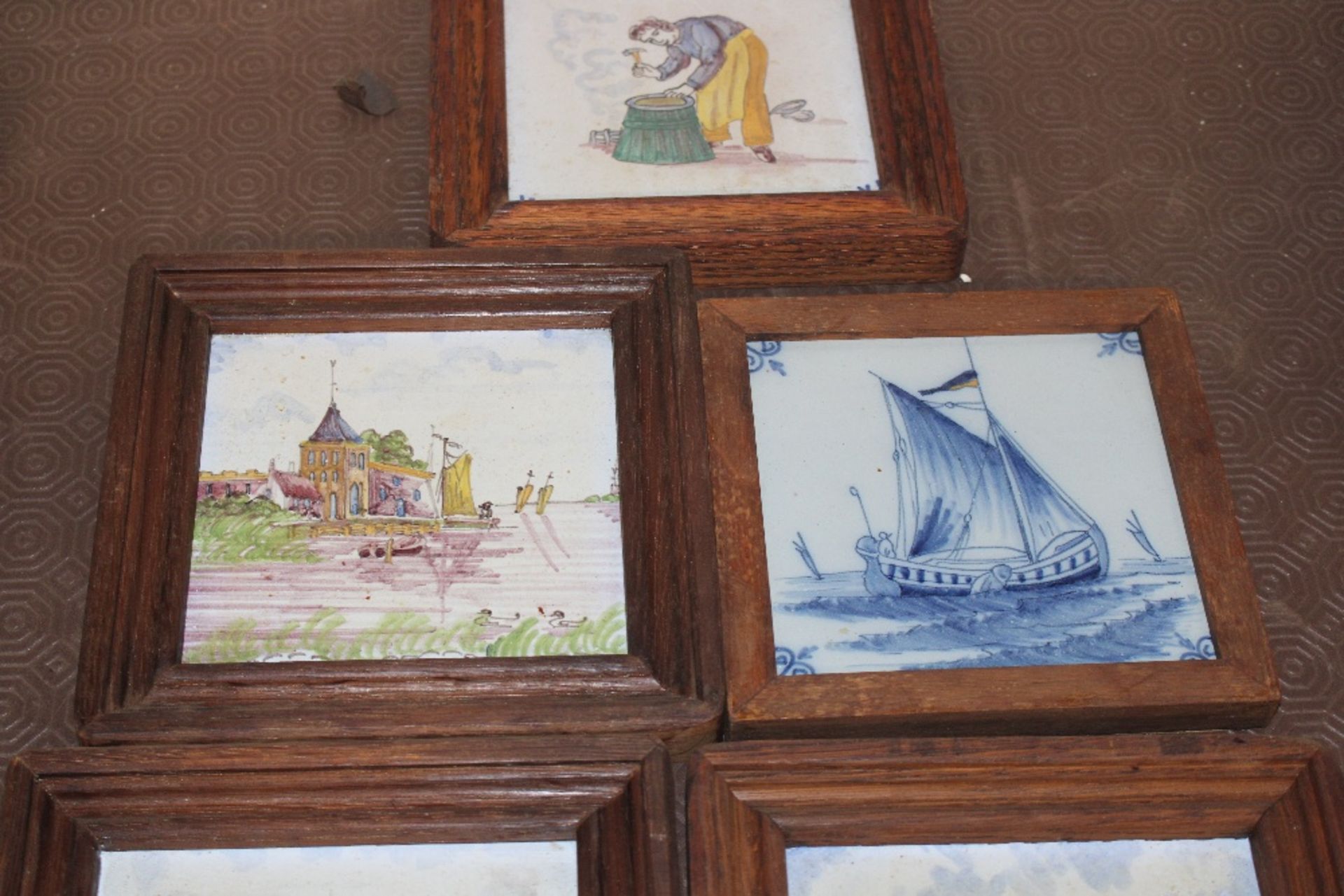 A collection of framed Delft and other tiles - Image 4 of 5