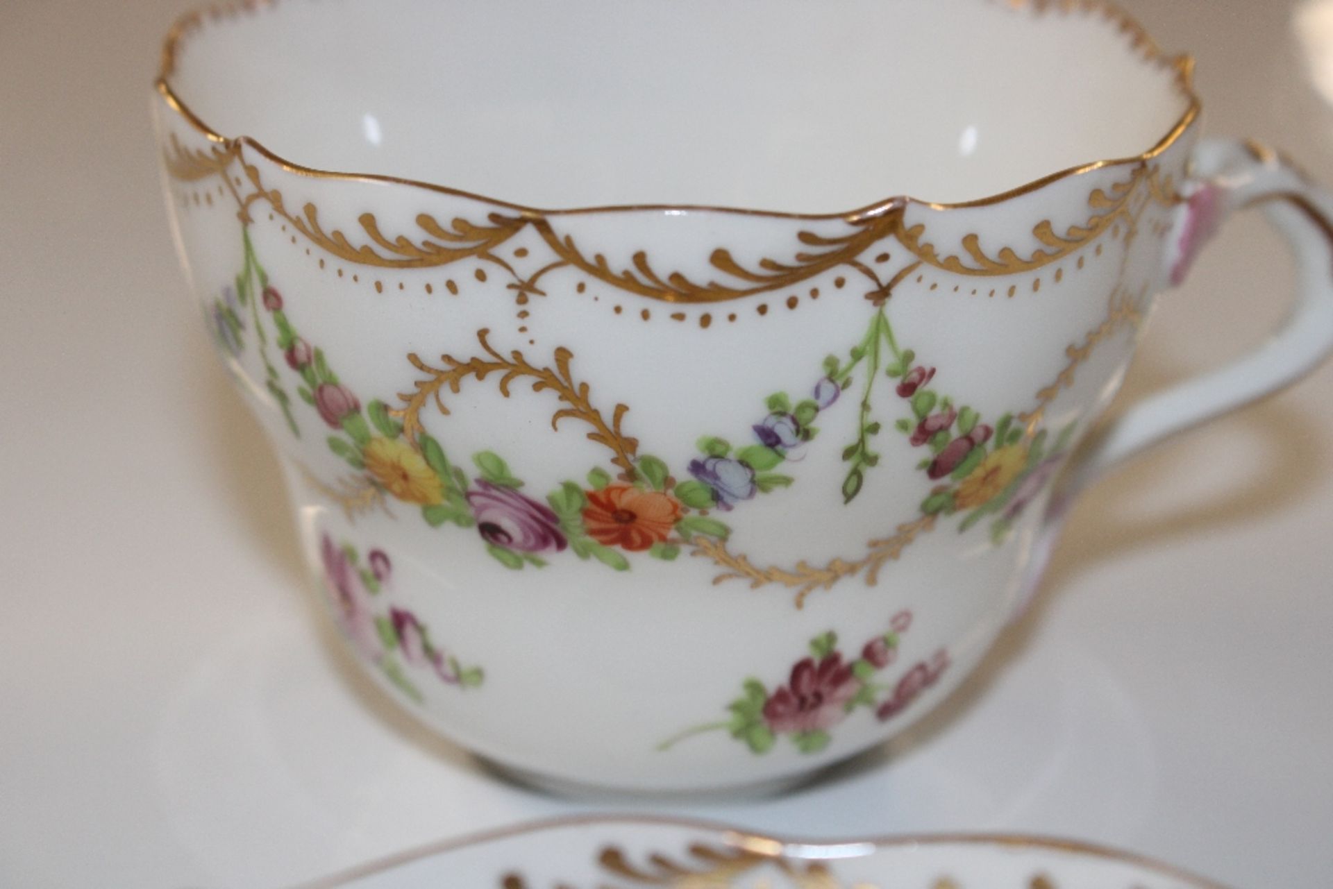 A Dresden porcelain cup and saucer; a Continental - Image 18 of 23