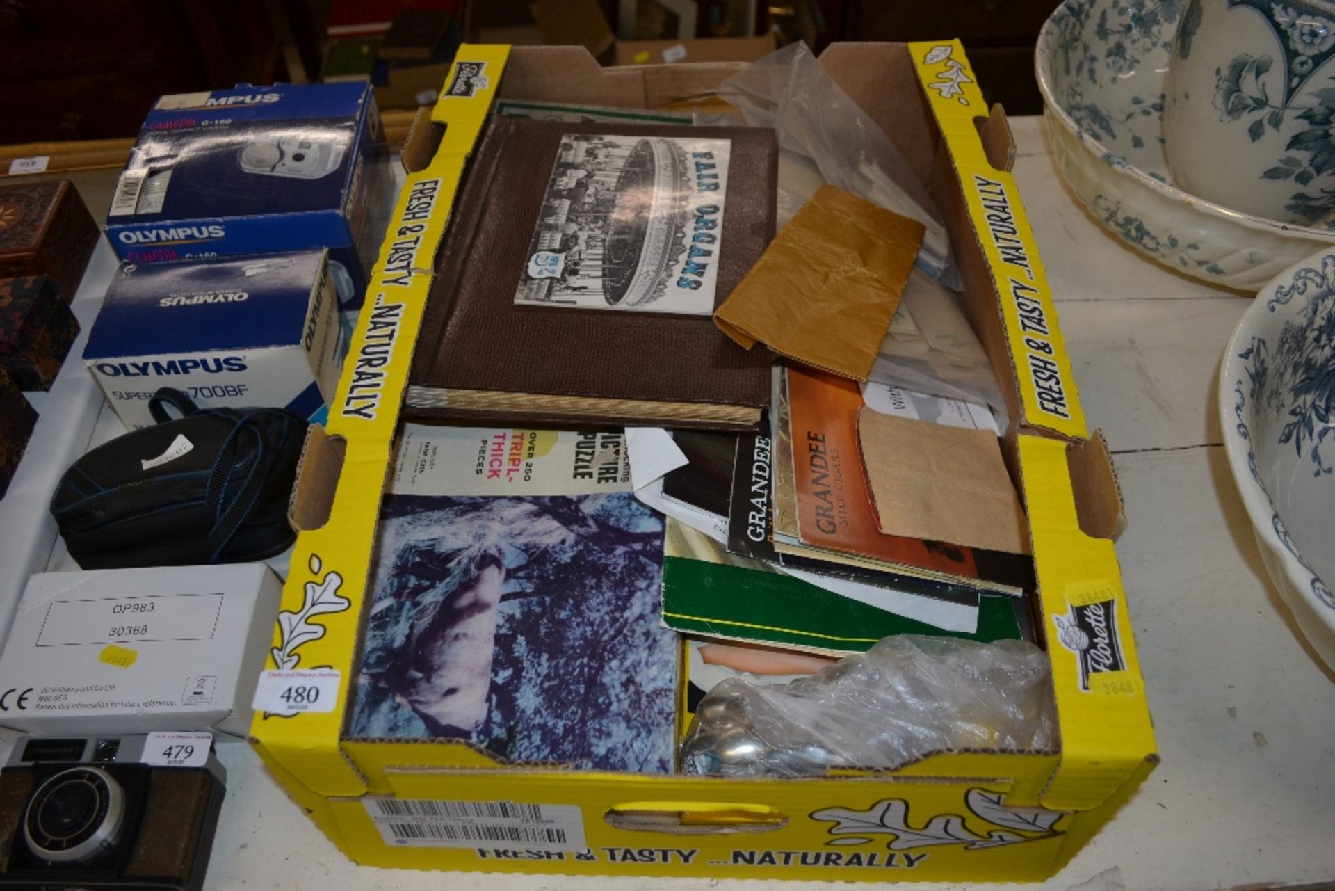 A box of various ephemera; boxed vintage nylons; p