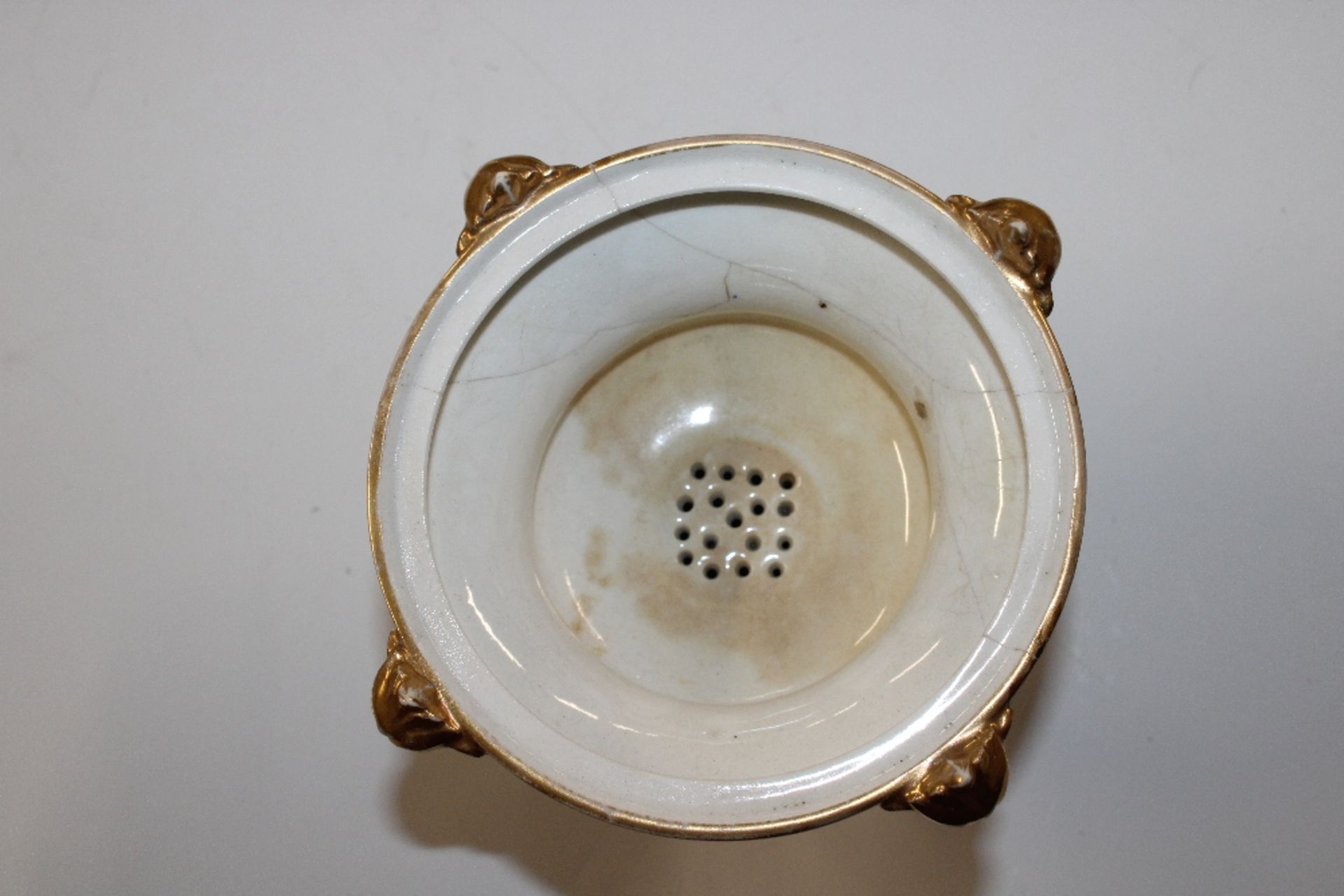 A Dresden porcelain cup and saucer; a Continental - Image 15 of 23