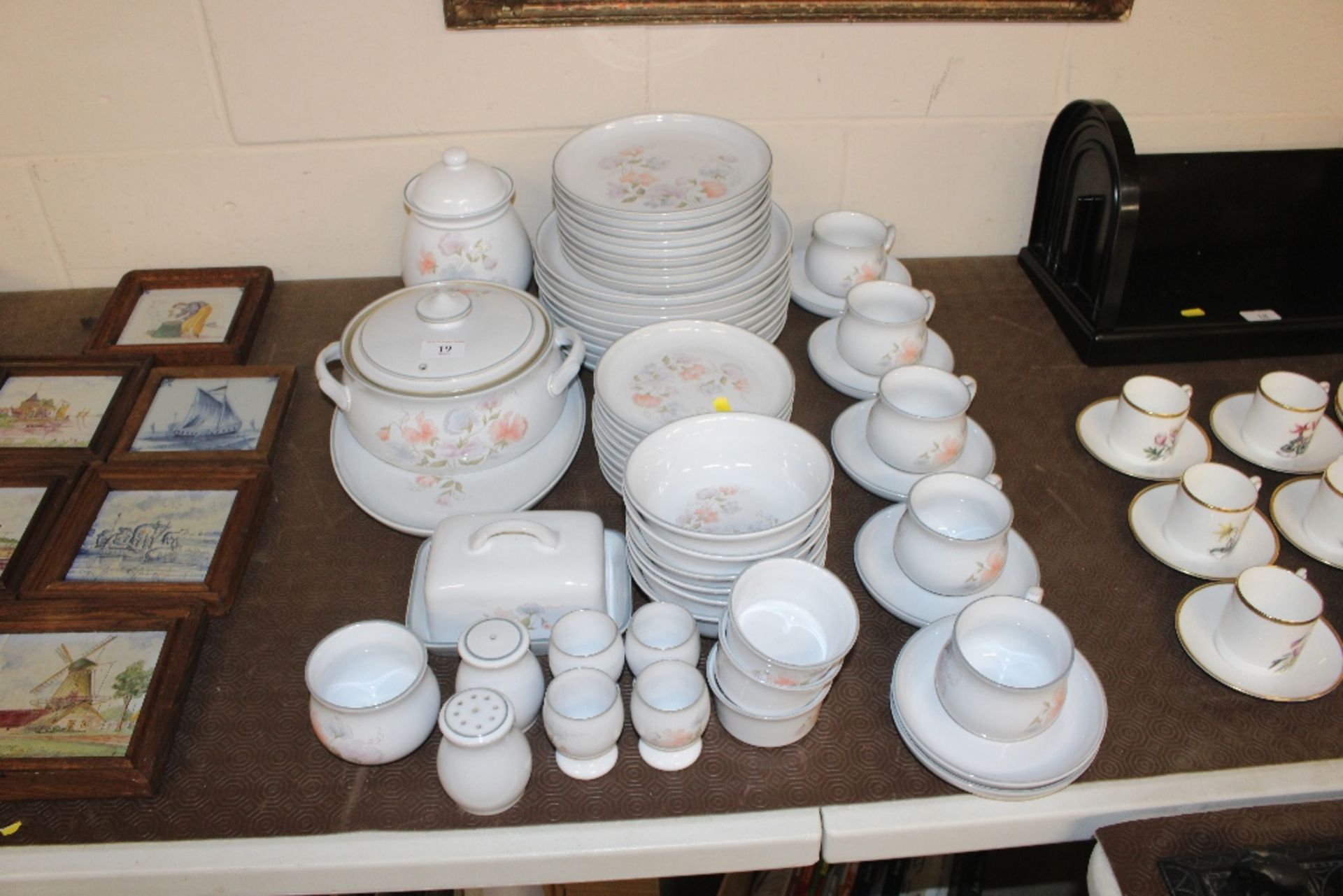 A quantity of Denby dinnerware