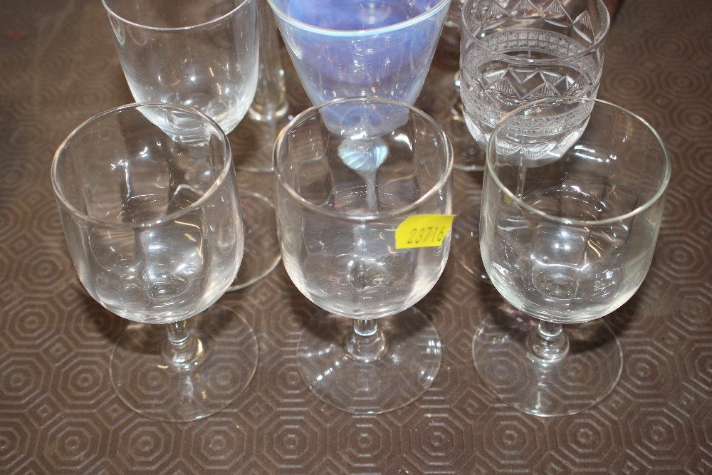 A collection of various table glassware, cranberry - Image 6 of 9