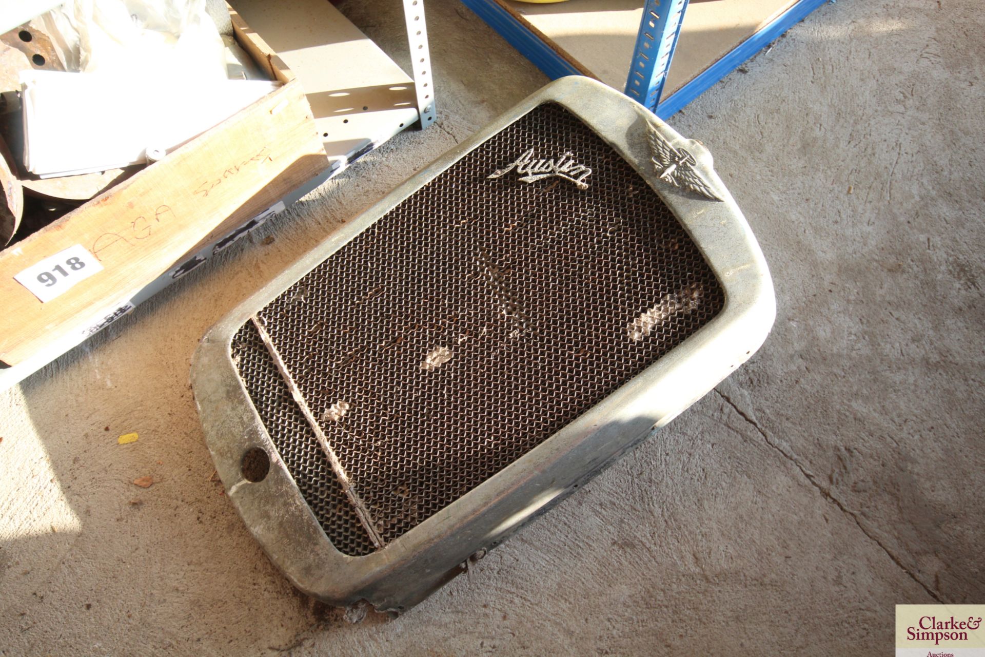 Austin radiator. - Image 2 of 2