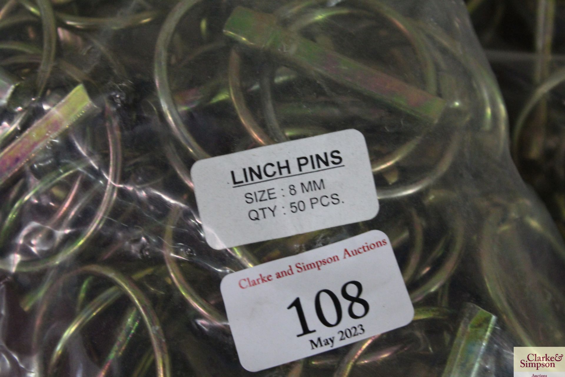 150x 6, 8, 10mm Lynch pins. V - Image 2 of 2