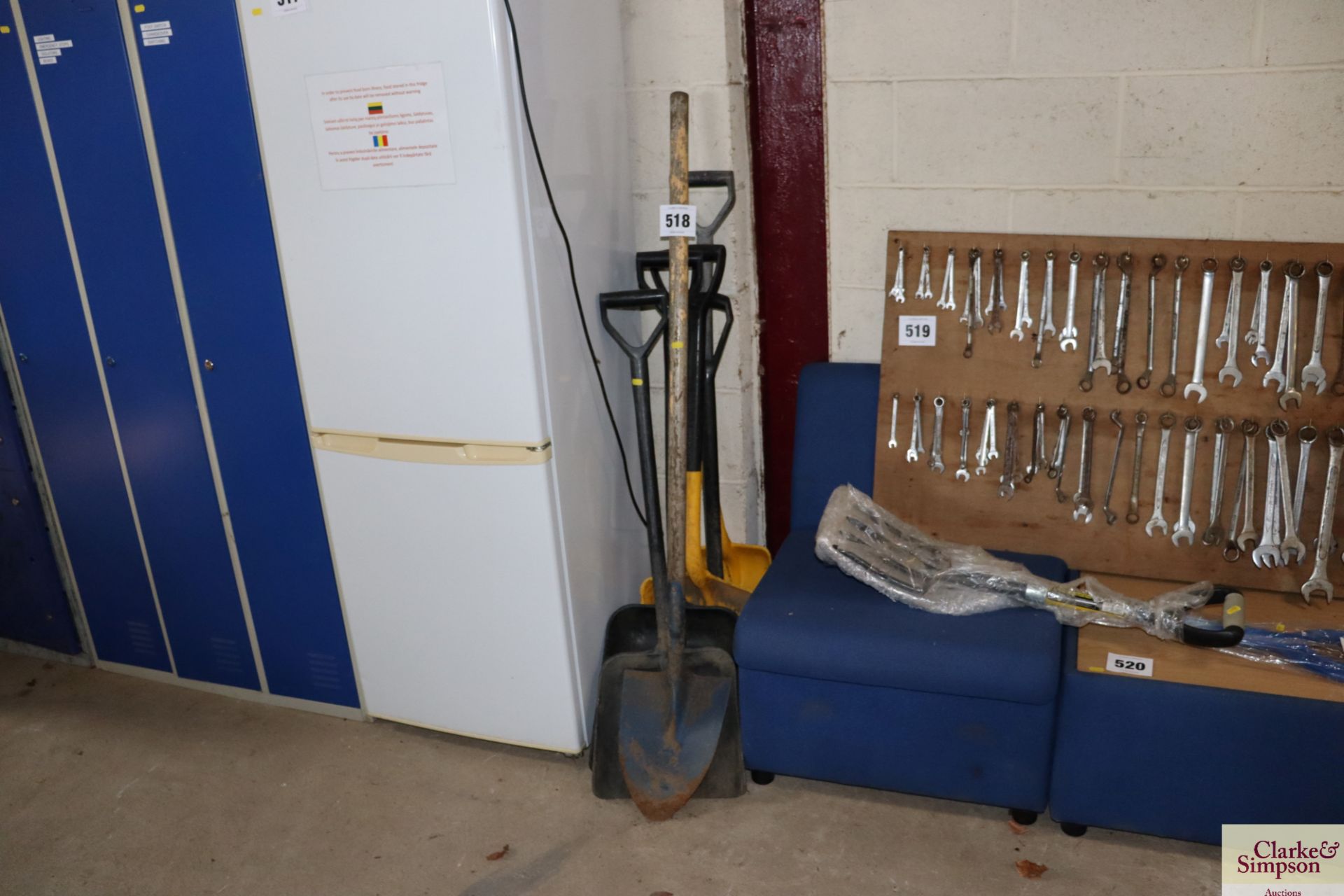 Various plastic shovels etc. V