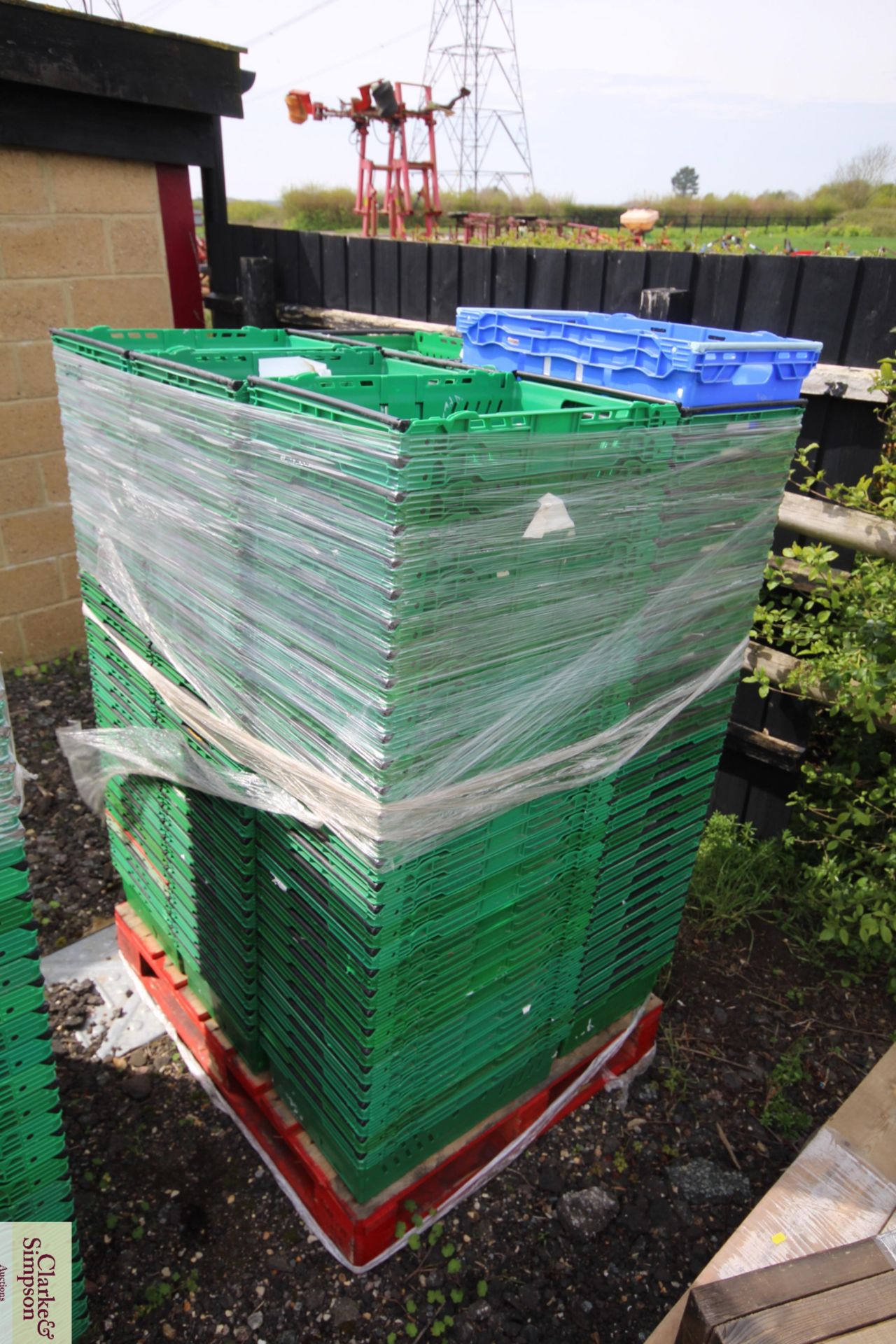 Pallet of stacking vegetable crates. - Image 2 of 2