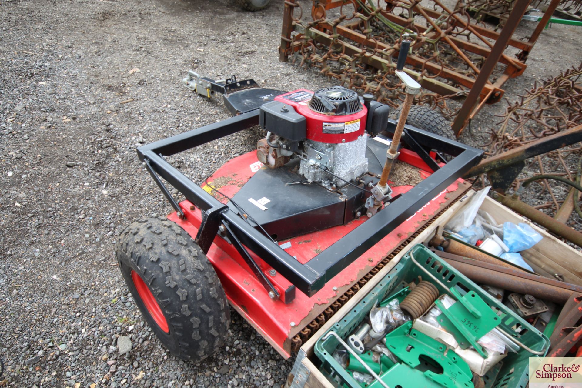 Logic LRM120 1.2m trailed topper for quad bike. With 13HP Briggs & Stratton petrol engine. - Image 2 of 8