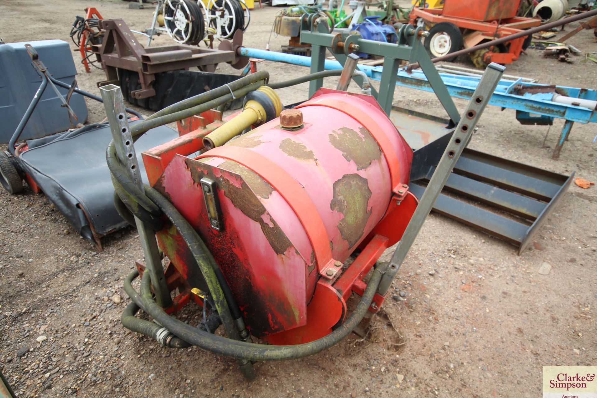 Bye front mounted hydraulic tank and pump. Owned from new. V - Image 3 of 6