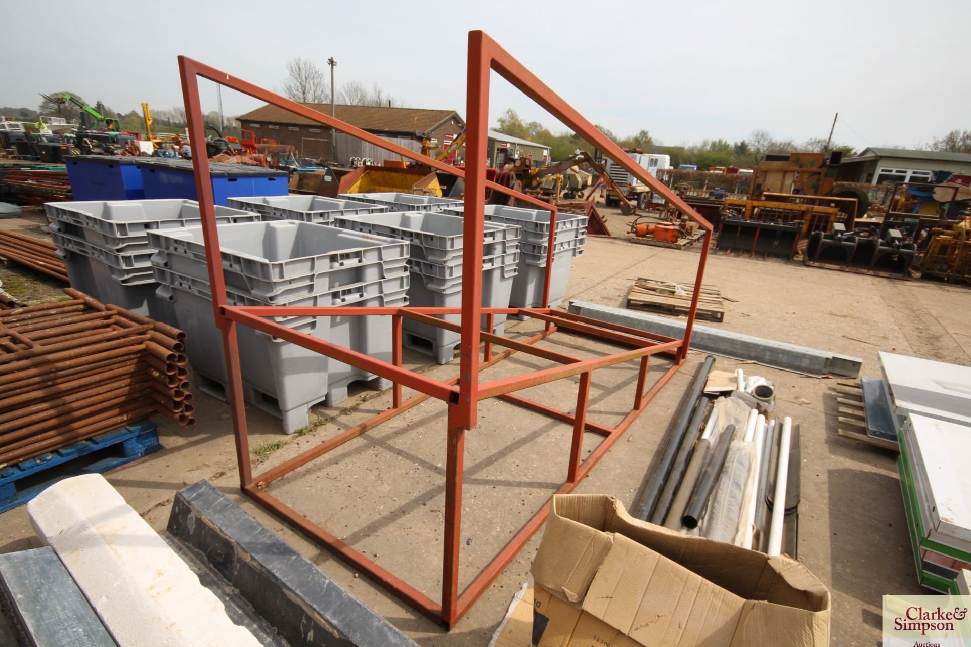 Steel horse muck trailer loading ramp frame. - Image 3 of 4