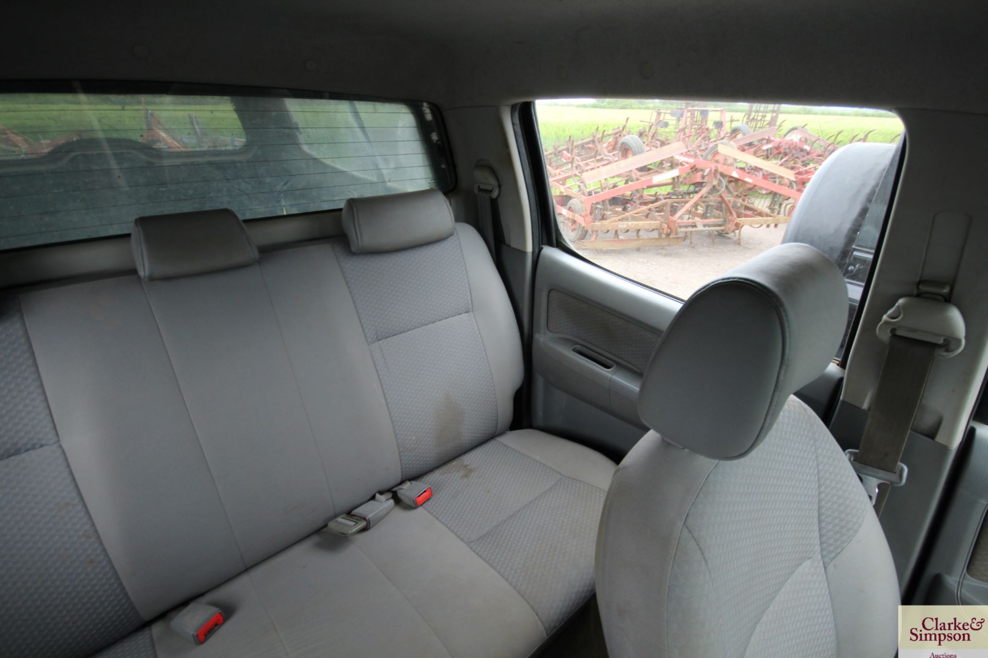 Toyota HL2 D-4D double cab manual pick-up. Registration AG59 AAK. Date of first registration 19/01/ - Image 32 of 39