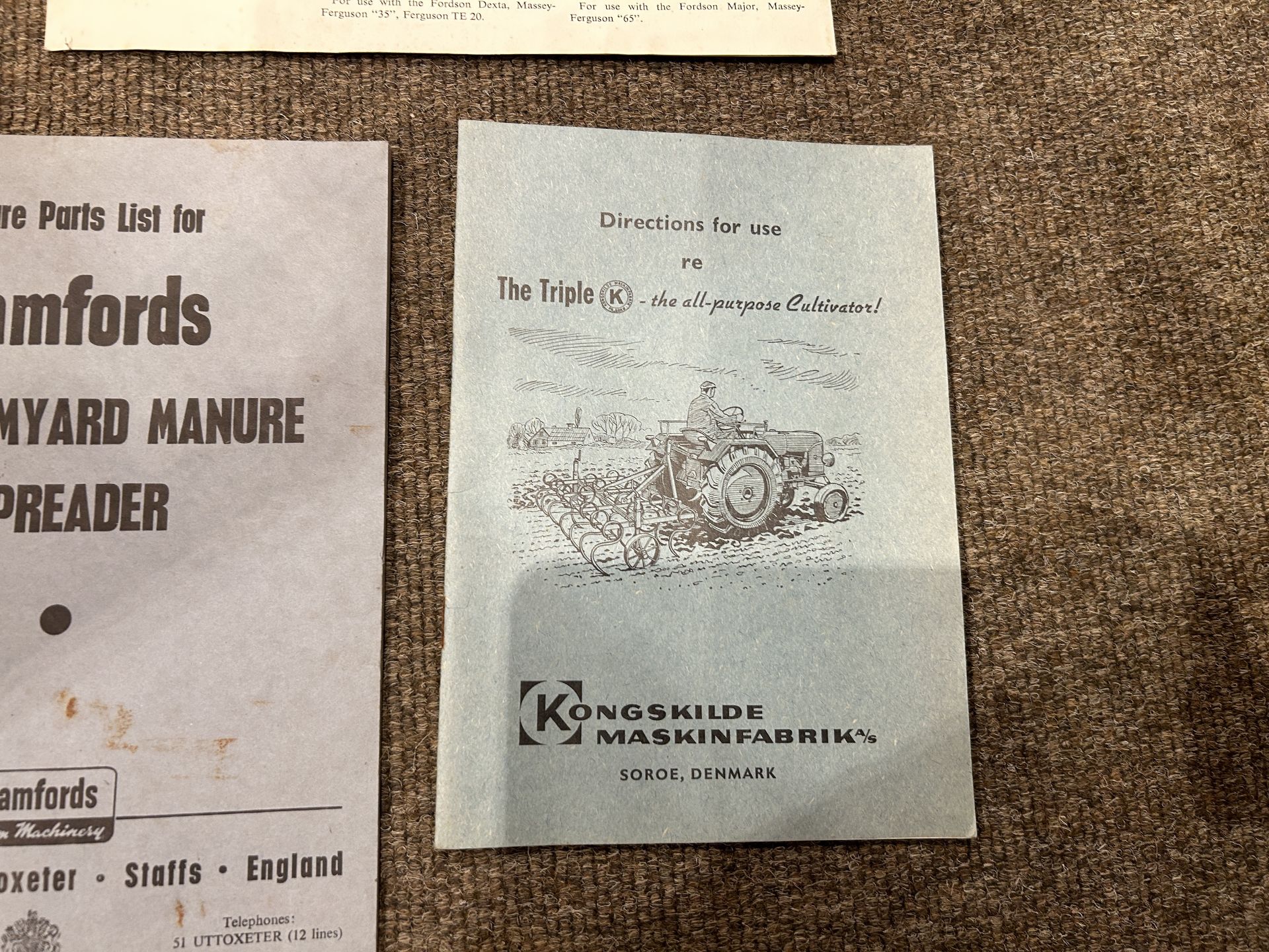 Various manuals. - Image 4 of 6