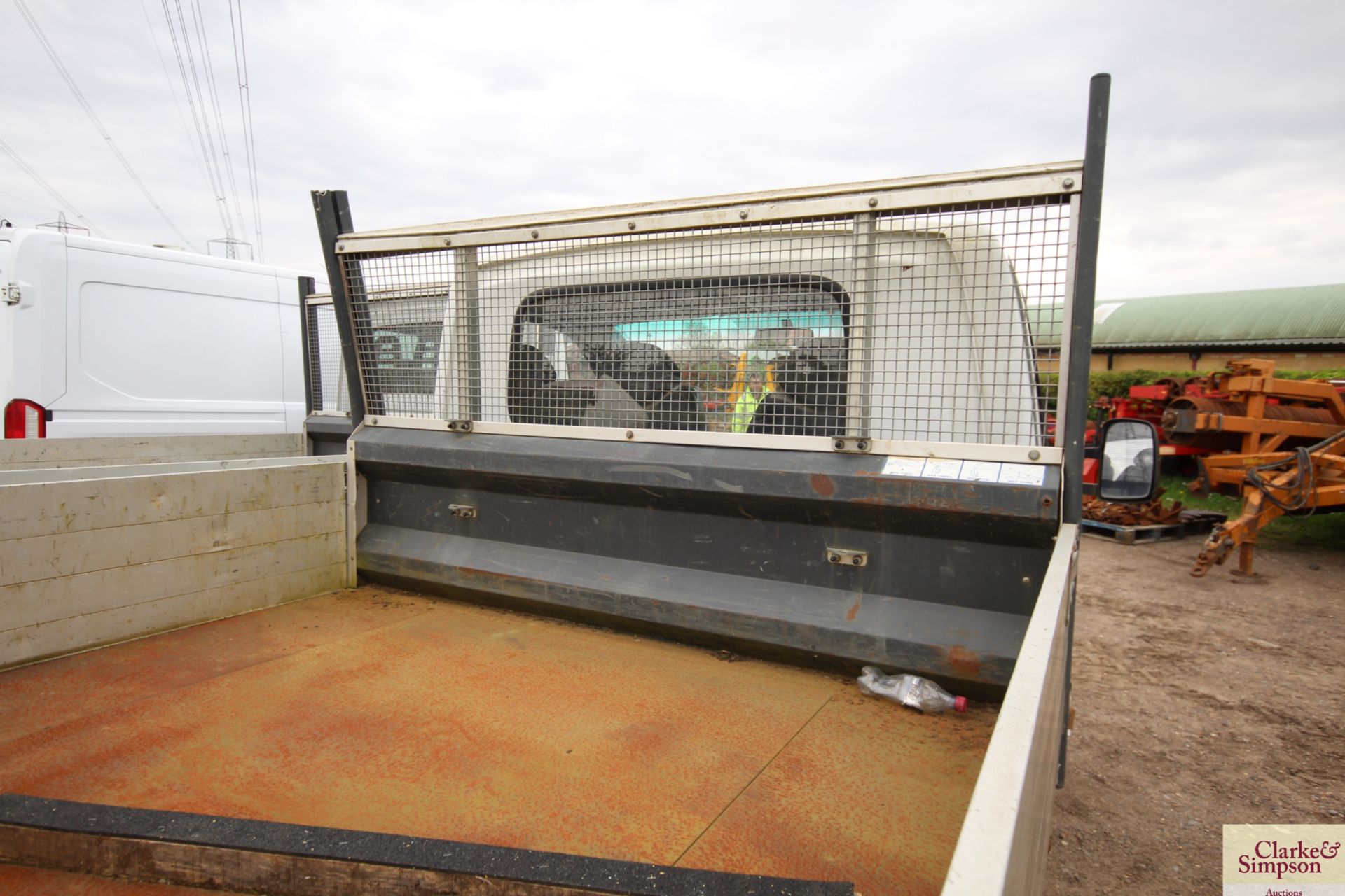 LDV Maxus 3.5T drop side tipper. Registration R9 TCT. Date of first registration 06/01/2009. MOT - Image 13 of 36