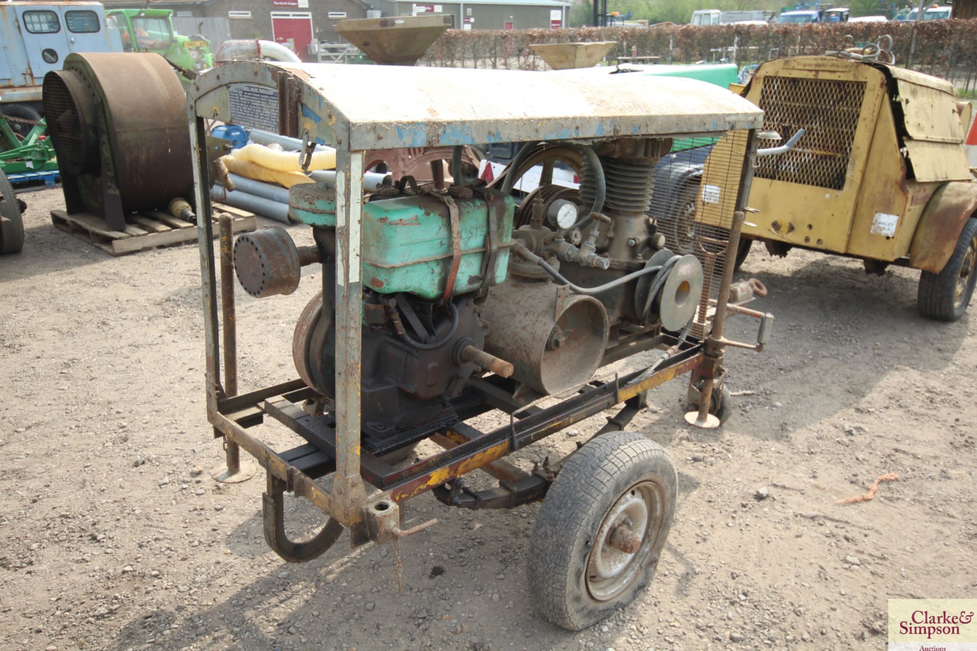 Towable compressor with Lister diesel engine. V - Image 4 of 14