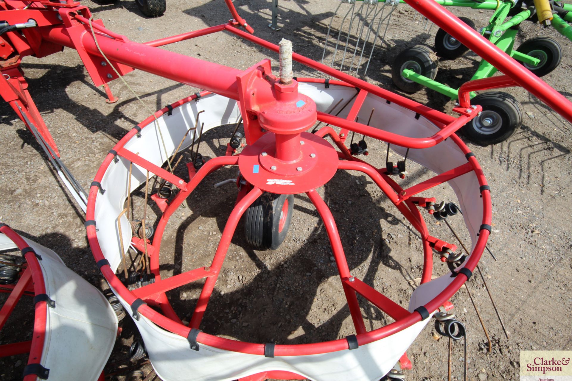 Lely Rotonde 510 CD Expanding Rotary Universal Windrower. 2012. Serial number 0003126808-2011. Owned - Image 10 of 12