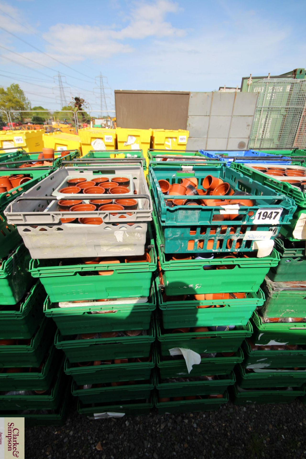 14x stacking vegetable crates. Containing a large