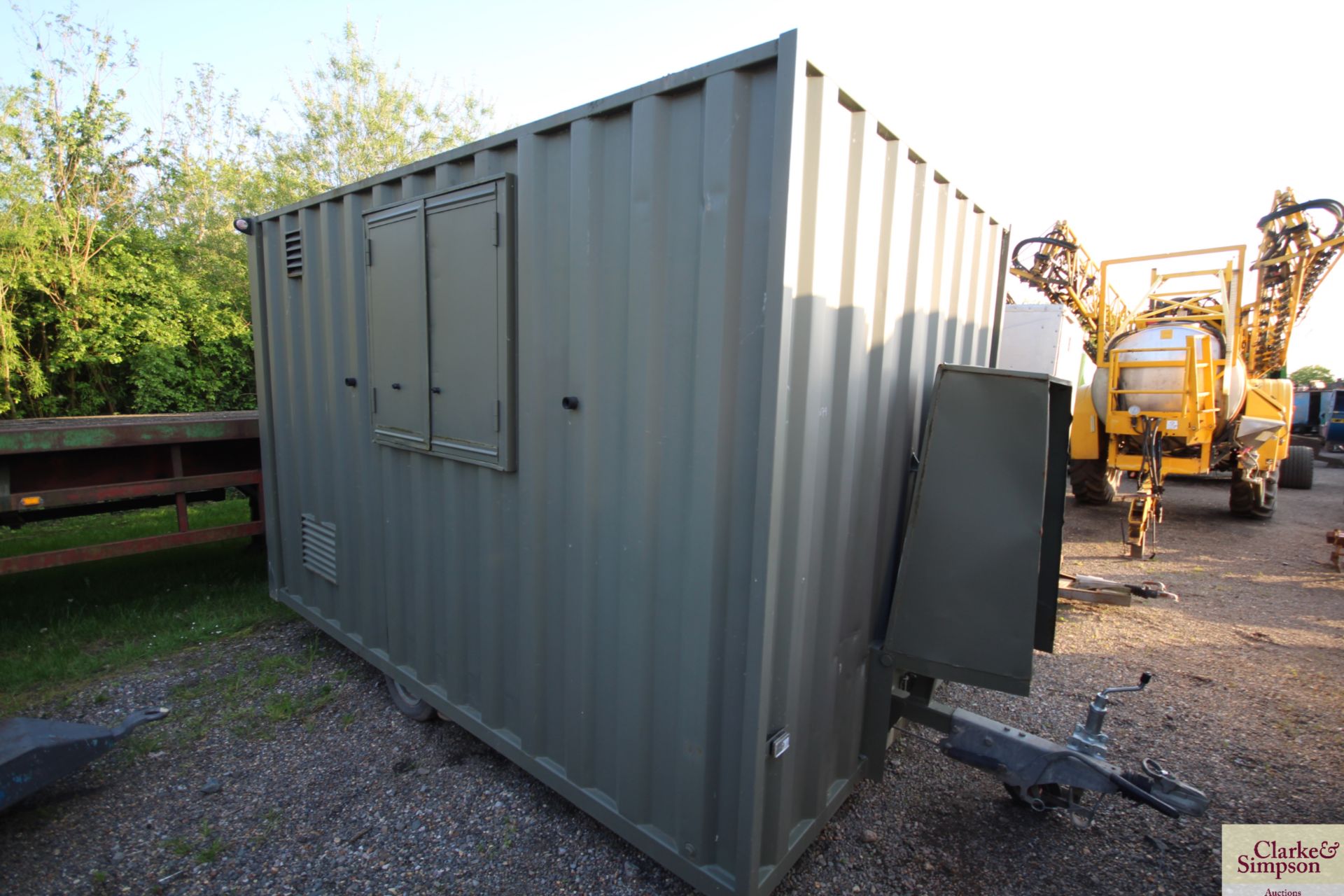 Boss Cabins 12ft trailed single axle lowering welfare unit. With drying room, chemical toilet and - Bild 6 aus 35