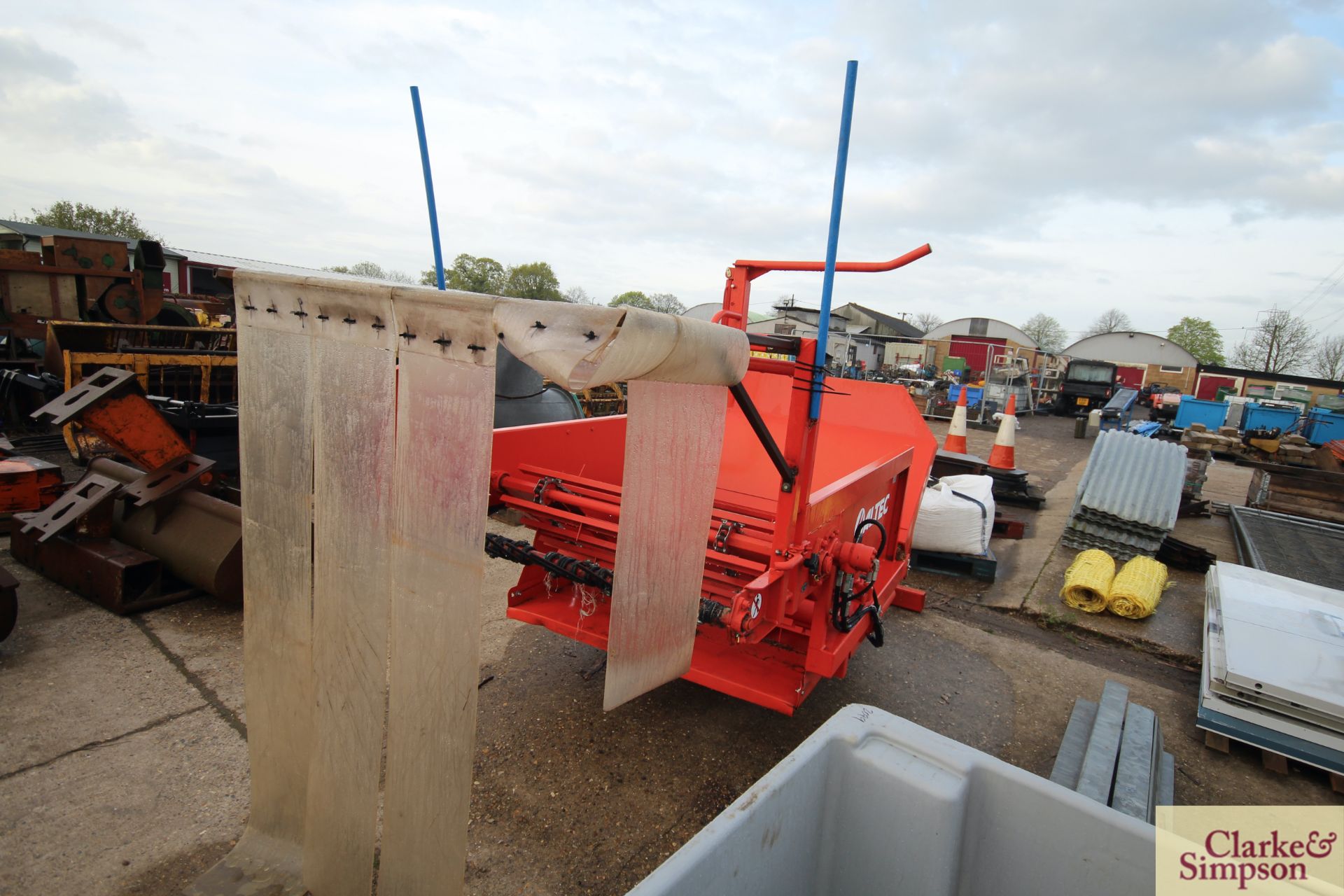 Altec DP270 self-loading straw spreader. 2020. Serial number 45007. Owned from new. V - Image 4 of 15