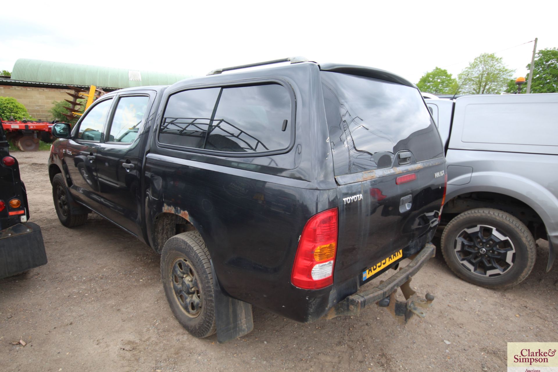 Toyota HL2 D-4D double cab manual pick-up. Registration AG59 AAK. Date of first registration 19/01/ - Image 3 of 39