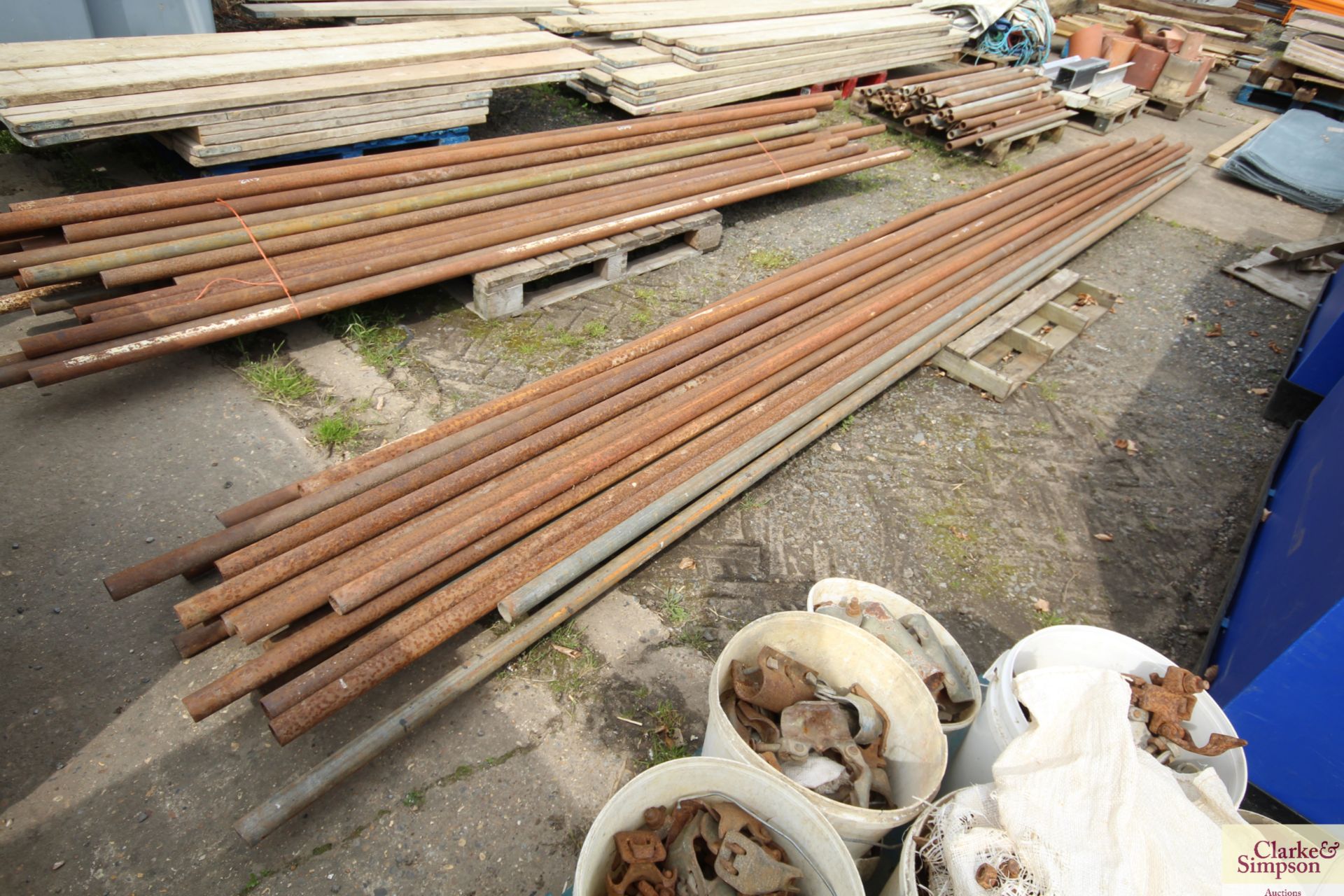 Quantity of long scaffold poles. - Image 2 of 3