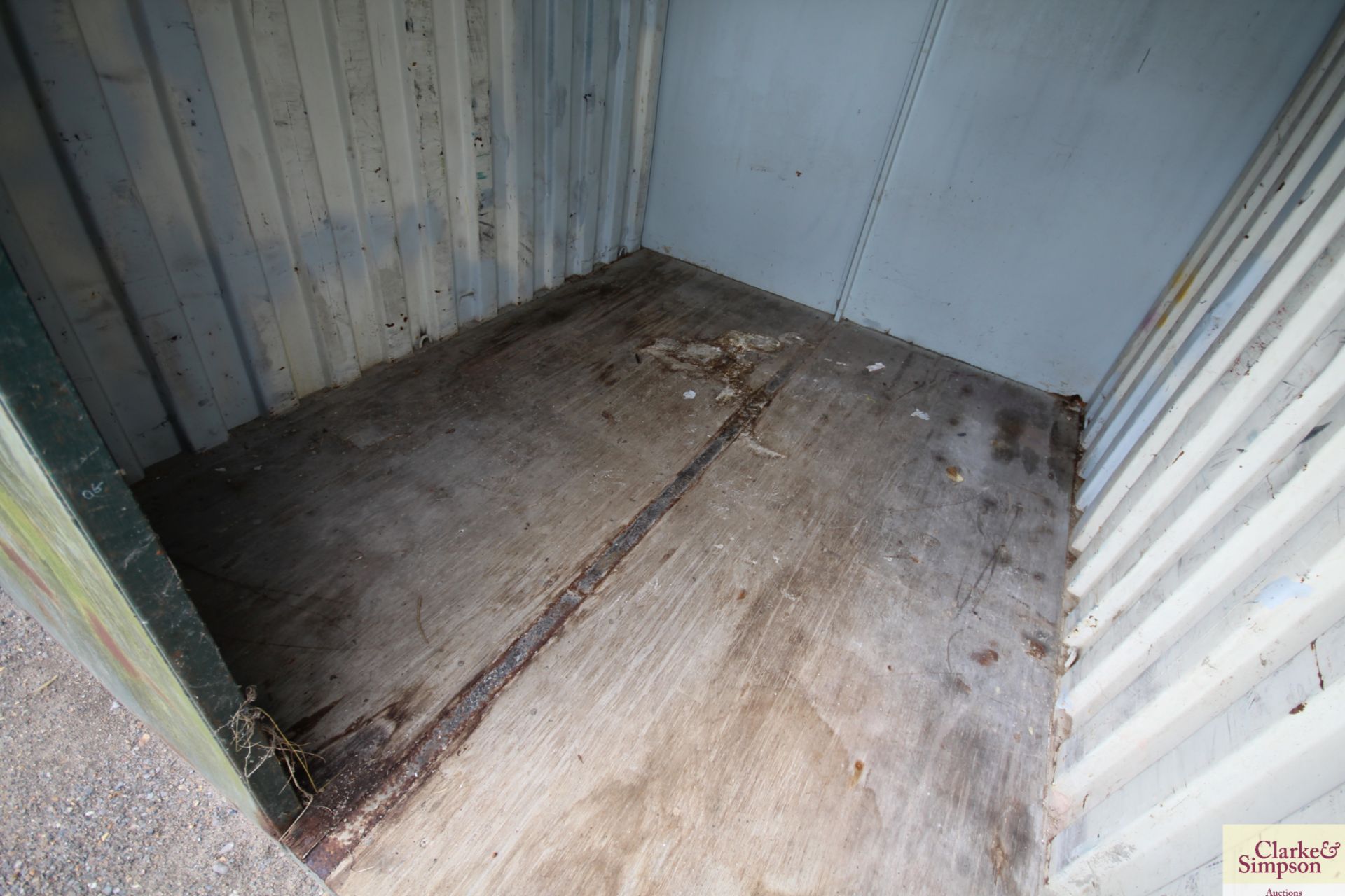 10ft storage container. - Image 10 of 11