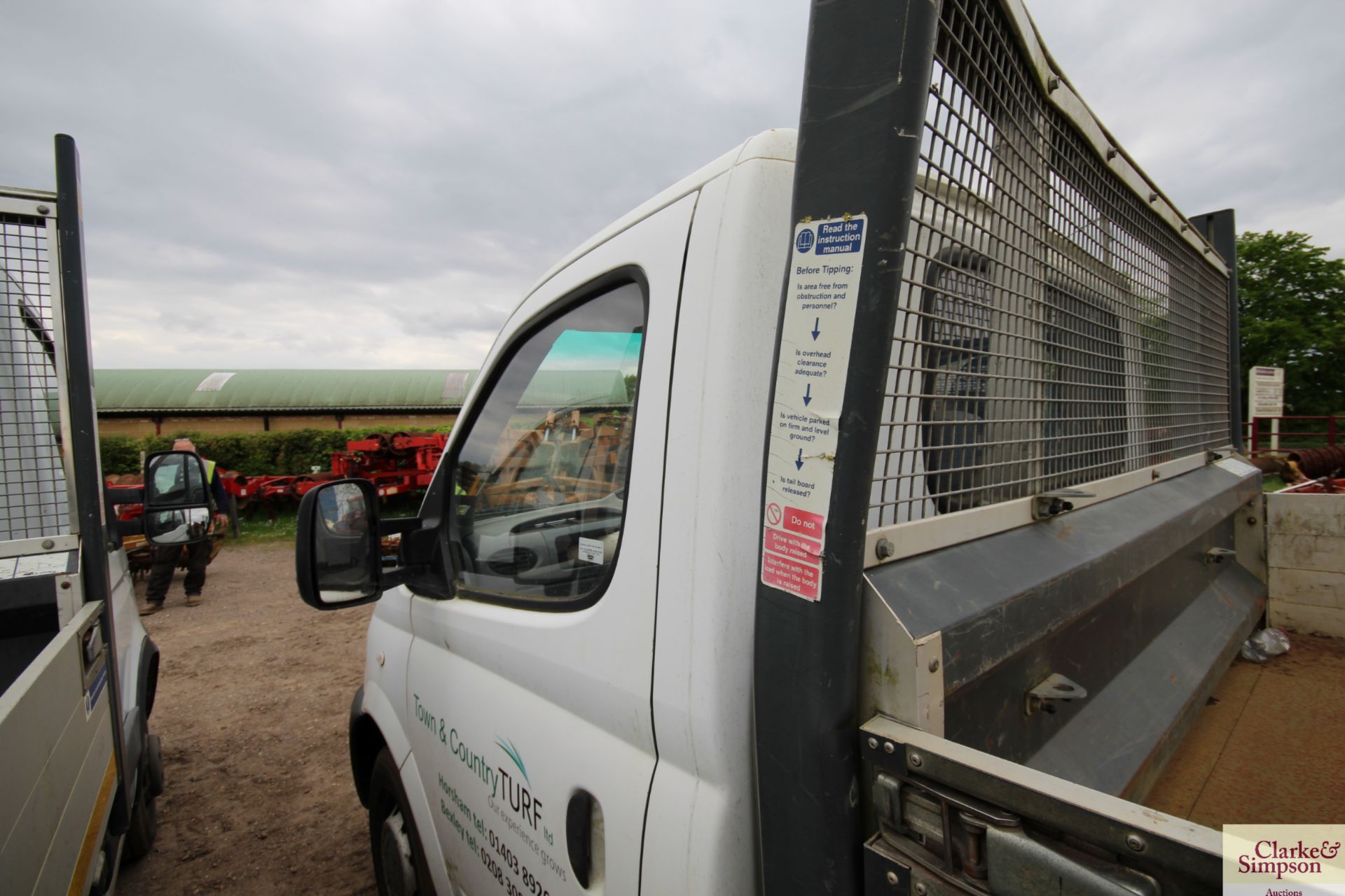 LDV Maxus 3.5T drop side tipper. Registration R9 TCT. Date of first registration 06/01/2009. MOT - Image 19 of 36