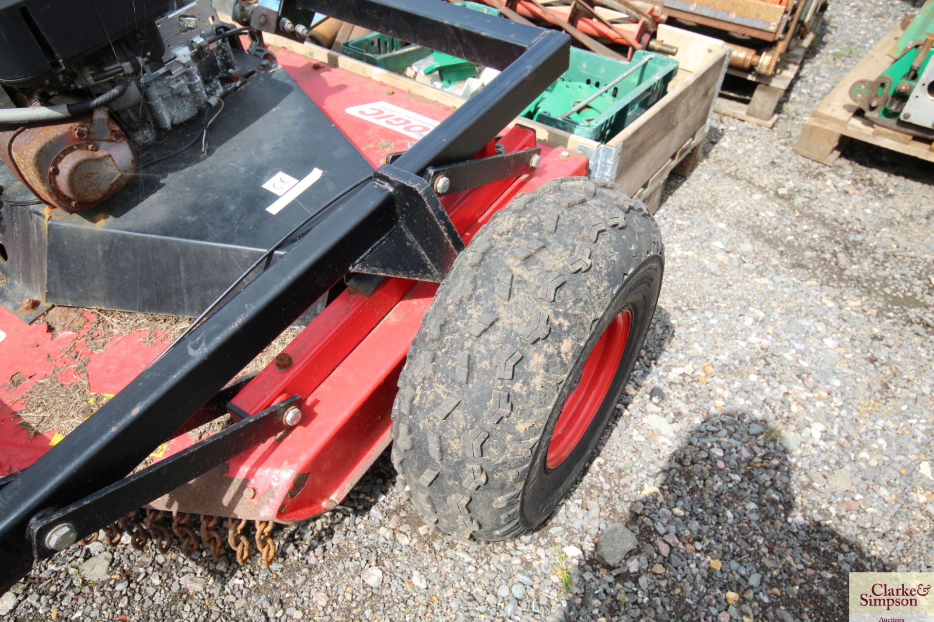 Logic LRM120 1.2m trailed topper for quad bike. With 13HP Briggs & Stratton petrol engine. - Image 7 of 8