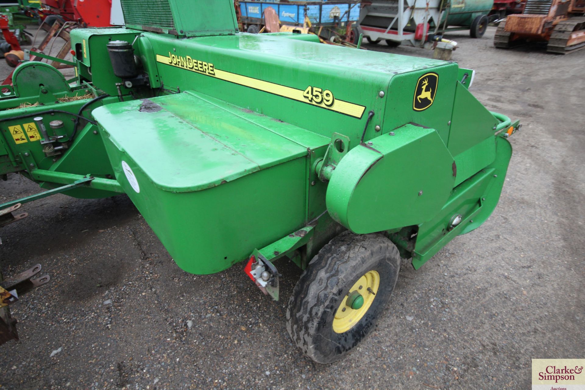 John Deere 459 conventional baler. 2015. V - Image 5 of 26