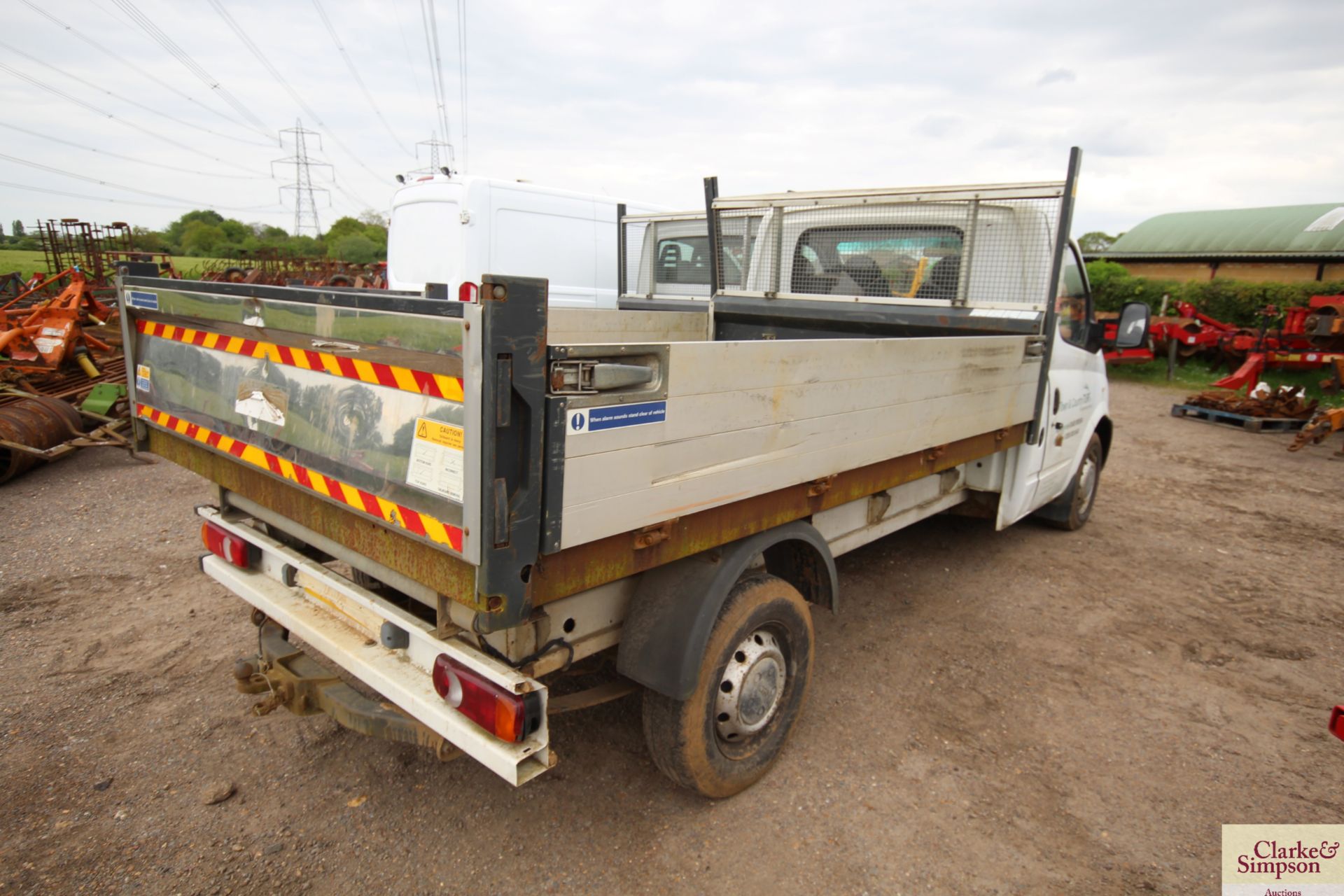 LDV Maxus 3.5T drop side tipper. Registration R9 TCT. Date of first registration 06/01/2009. MOT - Image 2 of 36