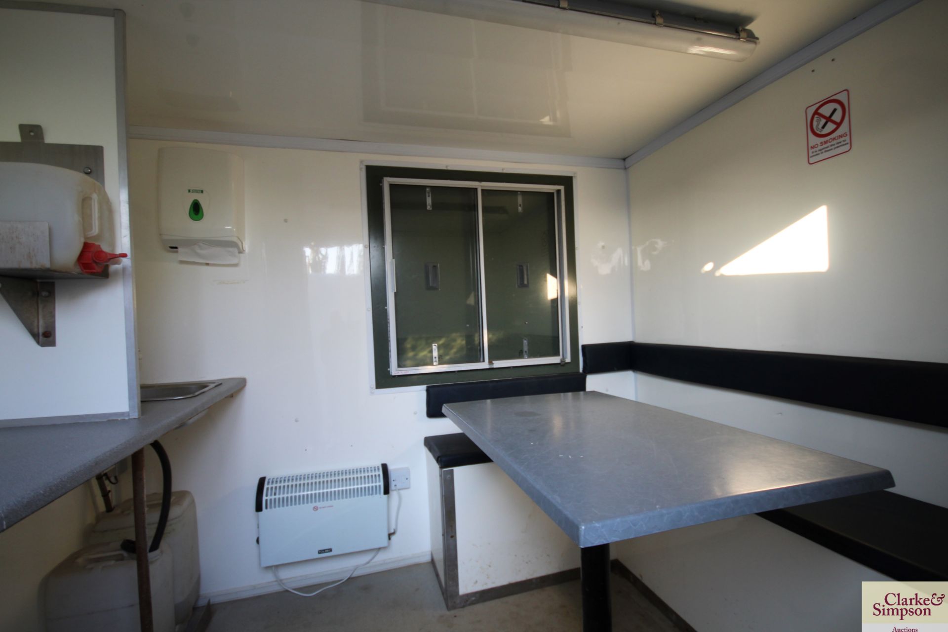 Boss Cabins 12ft trailed single axle lowering welfare unit. With drying room, chemical toilet and - Bild 15 aus 35