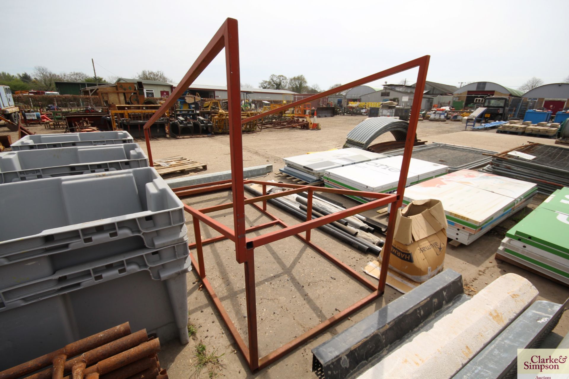 Steel horse muck trailer loading ramp frame. - Image 4 of 4