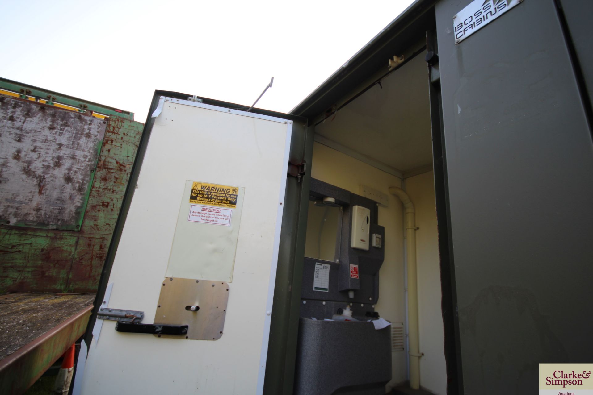 Boss Cabins 12ft trailed single axle lowering welfare unit. With drying room, chemical toilet and - Bild 24 aus 35