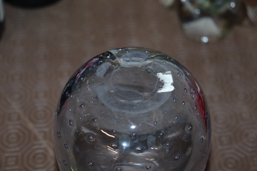 A cranberry glass baluster water jug; a Vasart type amber and mottled glass bowl with ribbed - Image 13 of 18