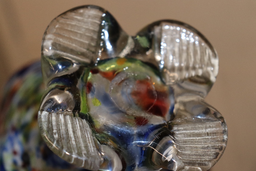 A cranberry glass baluster water jug; a Vasart type amber and mottled glass bowl with ribbed - Image 18 of 18