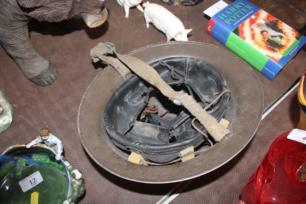 A British WWI type helmet - Image 2 of 2