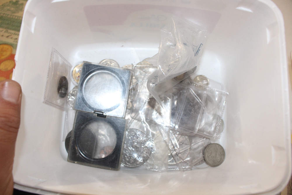 A box of variolous coinage, bank notes and books - Image 4 of 6